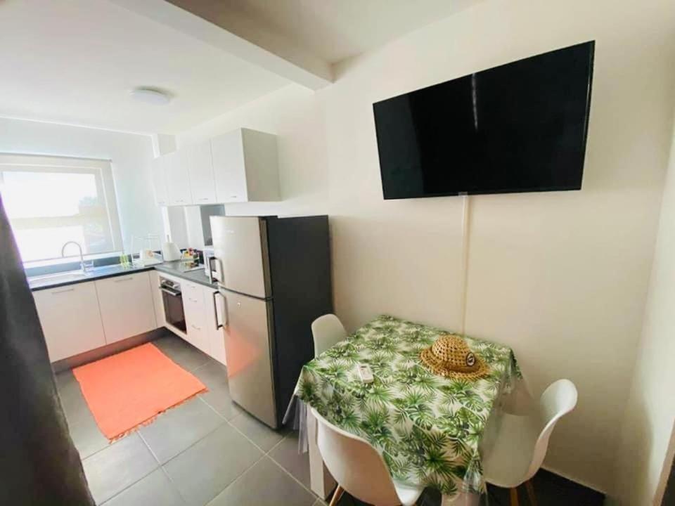 Tehautahi Cozy Lodge 2 Papeete  Luaran gambar