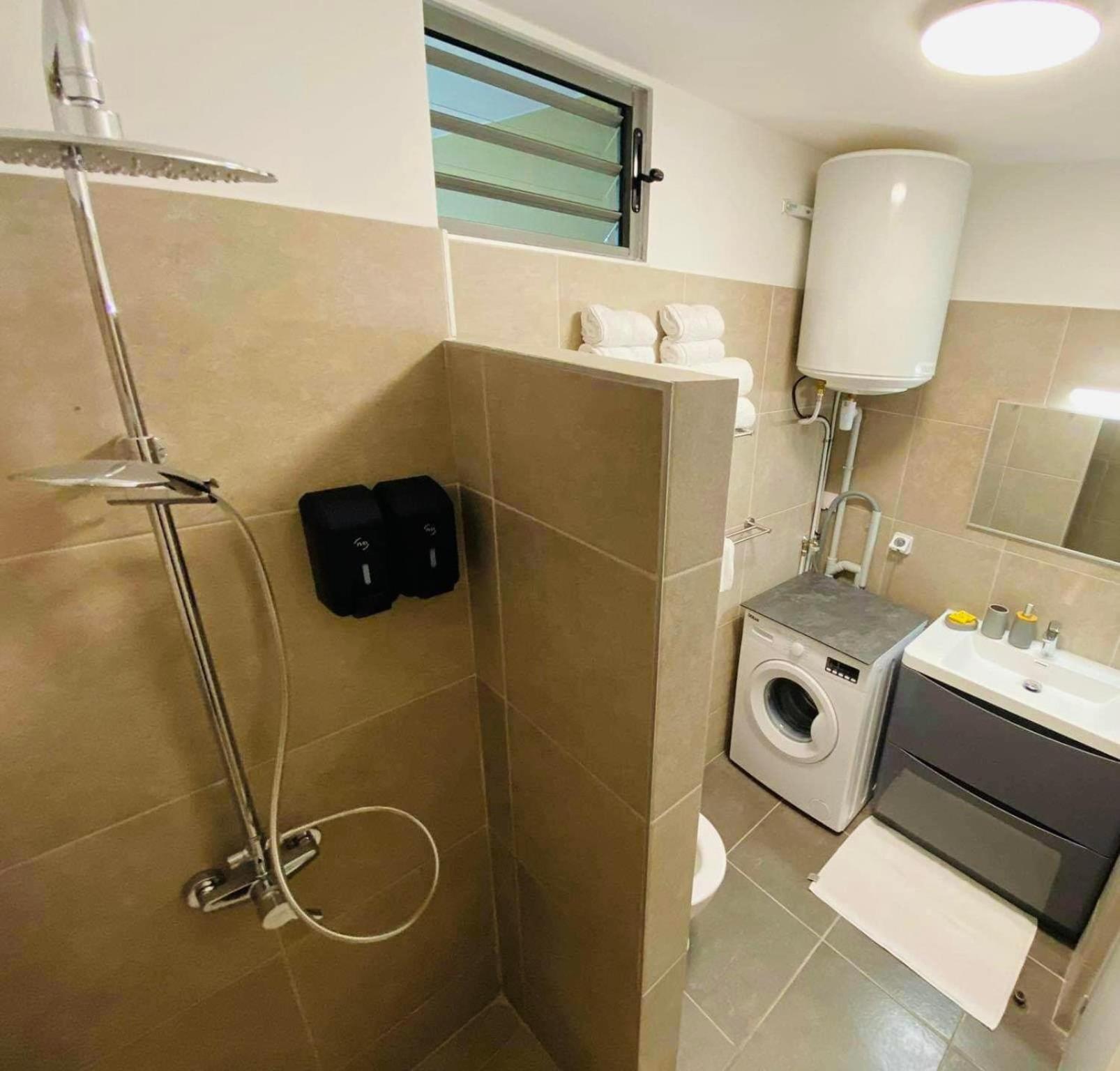 Tehautahi Cozy Lodge 2 Papeete  Luaran gambar